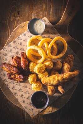 The Black Turtle - El Carmen