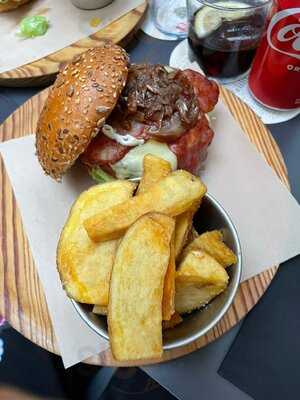 Buenissimo Burger