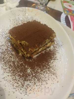 Grappa Pizzeria & Brocheteria