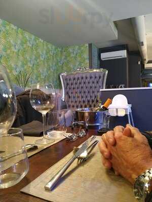 El Dilema -café Bar Restaurante