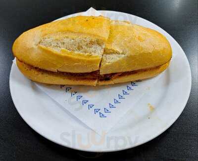 Cafetería Pelayo 23