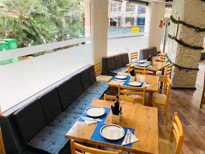 Holding Bar & Restaurante