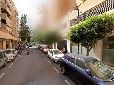 Holding Bar & Restaurante