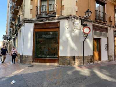 Justicia Café Y Pasteles