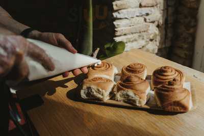 Justicia Café Y Pasteles