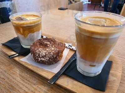 Justicia Café Y Pasteles