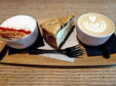 Justicia Café Y Pasteles