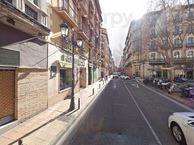 Justicia Café Y Pasteles