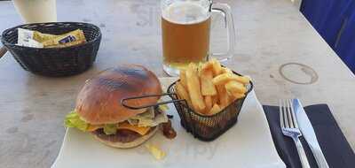 Bay Bays Grill House & Bar