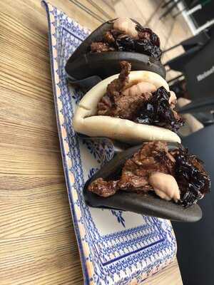 La Fabrica Escondida