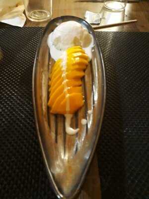 Happy Mango Your Thai Cafe