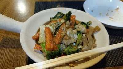 Happy Mango Your Thai Cafe