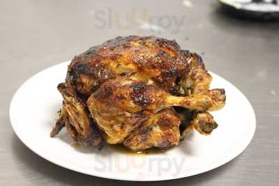 Pollastres A L'ast Estrada