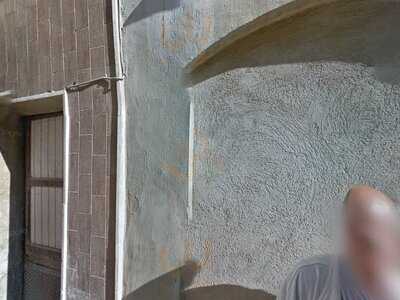 Pollastres A L'ast Estrada