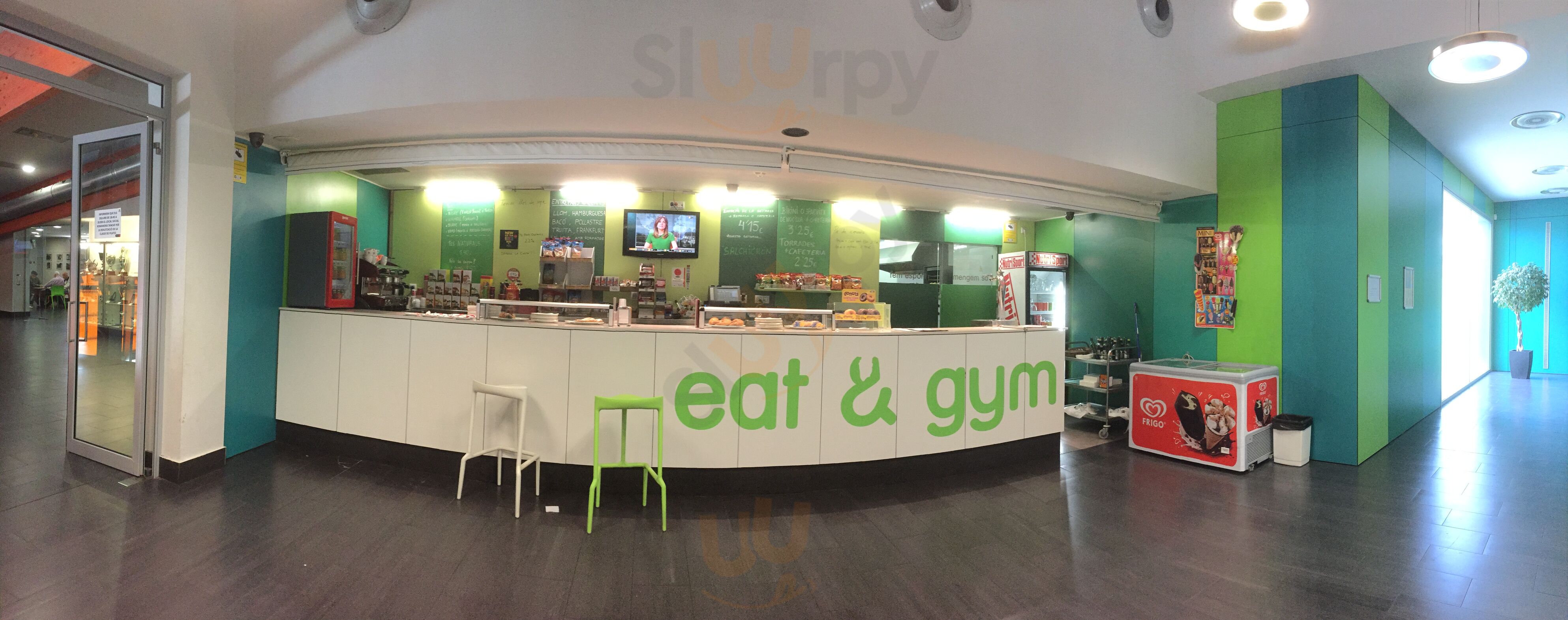 Eat Restaurant - Bar