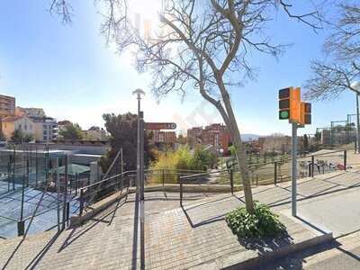 Eat Restaurant - Bar