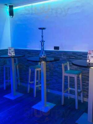 Easy Life Lounge Bar