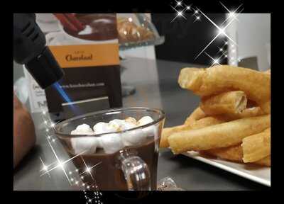 Cafetería Churrería Puerta Vergeles
