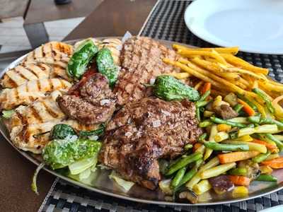 Equívoco Food & Drinks