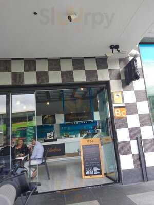 Amadeus - Tapas Y Copas -