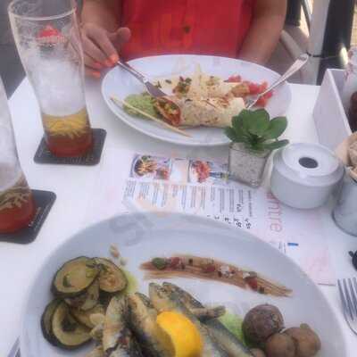 Antre Cocktail Bar / Pizza / Pasta / Steak