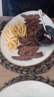 Los Llanillos Gastrobar