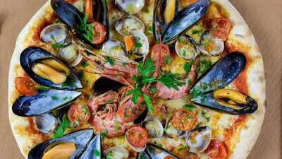 Charcoal - Pizzería - Restaurante