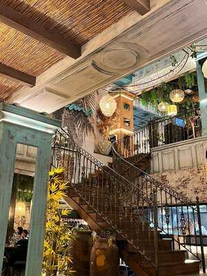 Balicana Restaurant & Lounge - Photo 8