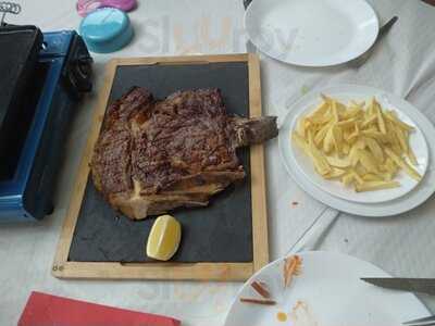 Bodegón Los Laureles