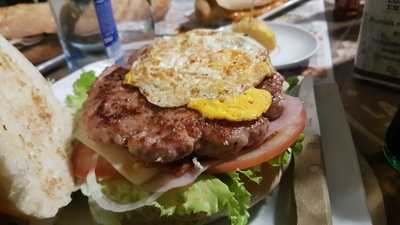 Cafetería-bocatería Deleni