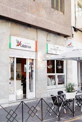 La Calabrese Pizzería
