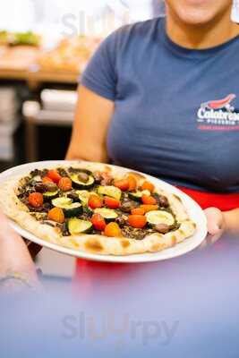 La Calabrese Pizzería