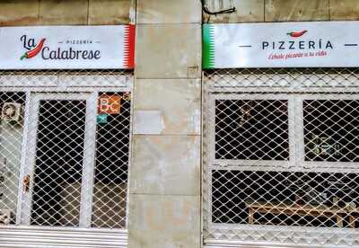 La Calabrese Pizzería
