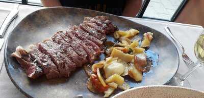 Cafeteria Taperia Sublime