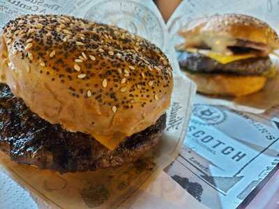 Guialto Pizzas & Burgers - Photo 7