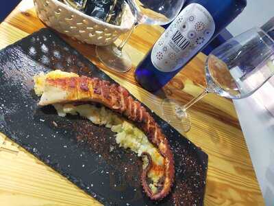 La Esquinita De Triana