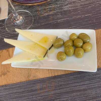 La Porchetta Bar & Grill