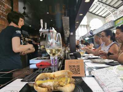 Central Bar By Ricard Camarena