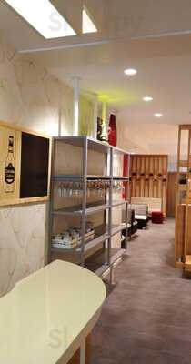 Top Burguer And Salad