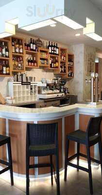 Top Burguer And Salad