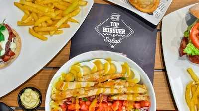 Top Burguer And Salad