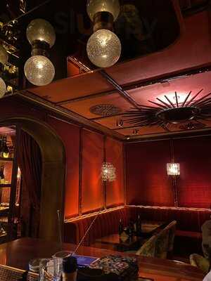 Manero Madrid - Claudio Coello