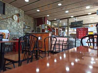 Panaderia-cafetería La Llar Del Pa