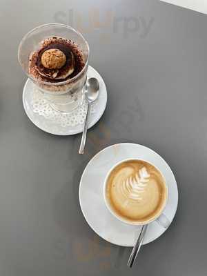 Tiramisu Cafeteria Pasteleria