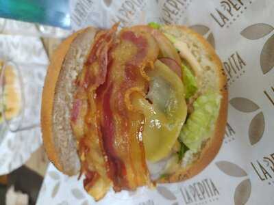 La Pepita Burger Bar