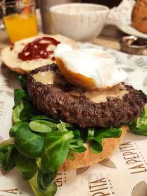 La Pepita Burger Bar