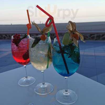 3pide Cocktail Bar - Restaurant - Bistro