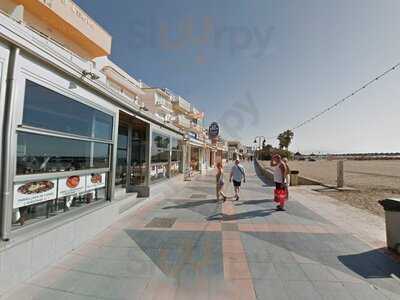 3pide Cocktail Bar - Restaurant - Bistro