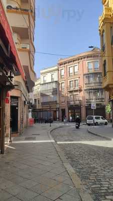 Ibéricos Entre Encinas