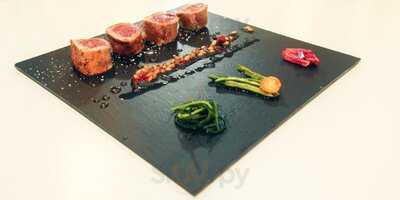 Tres Lunas Restaurante